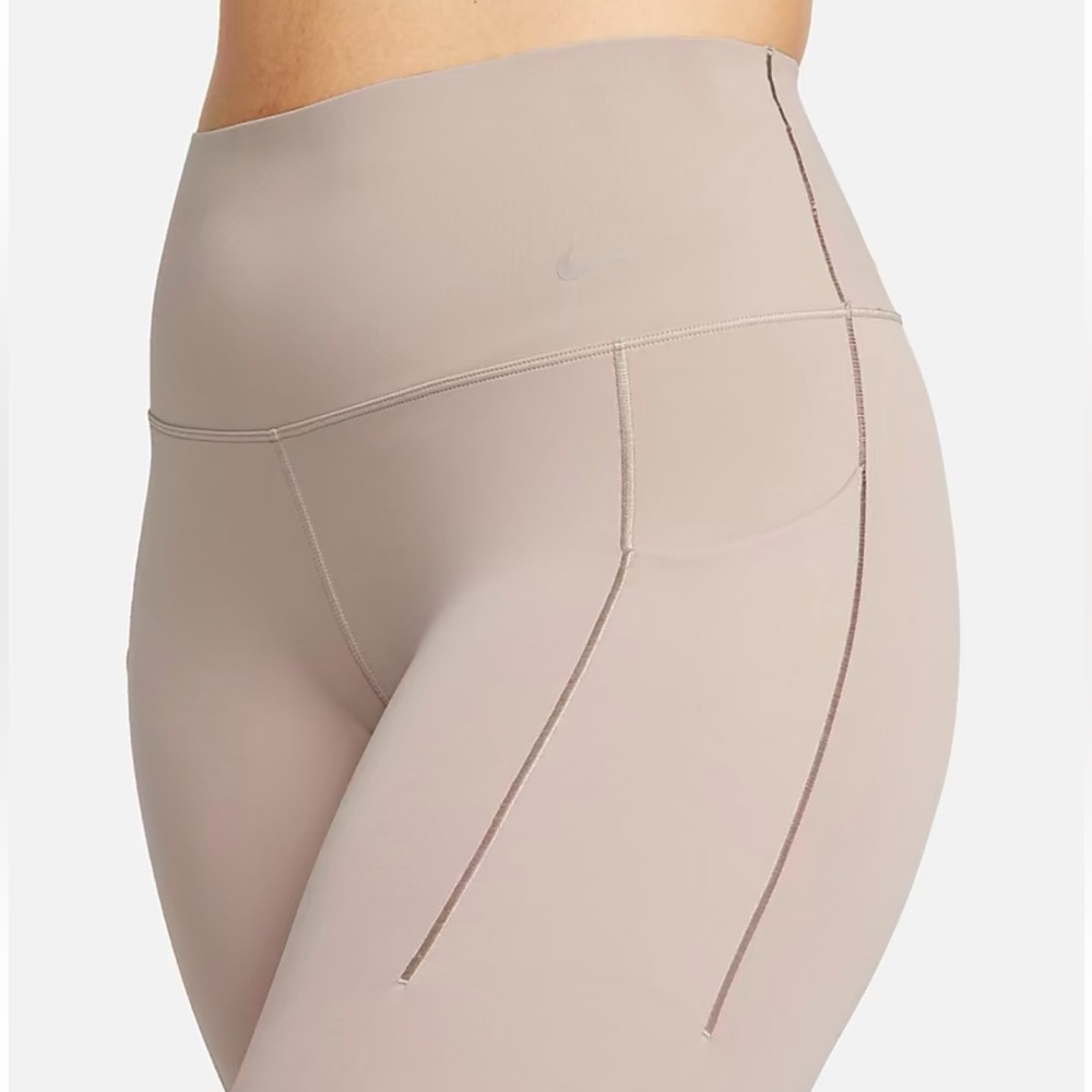 Nike Universa Women’s Medium Support High Waisted 7/8 Leggings with Pockets - Picture 4 of 6